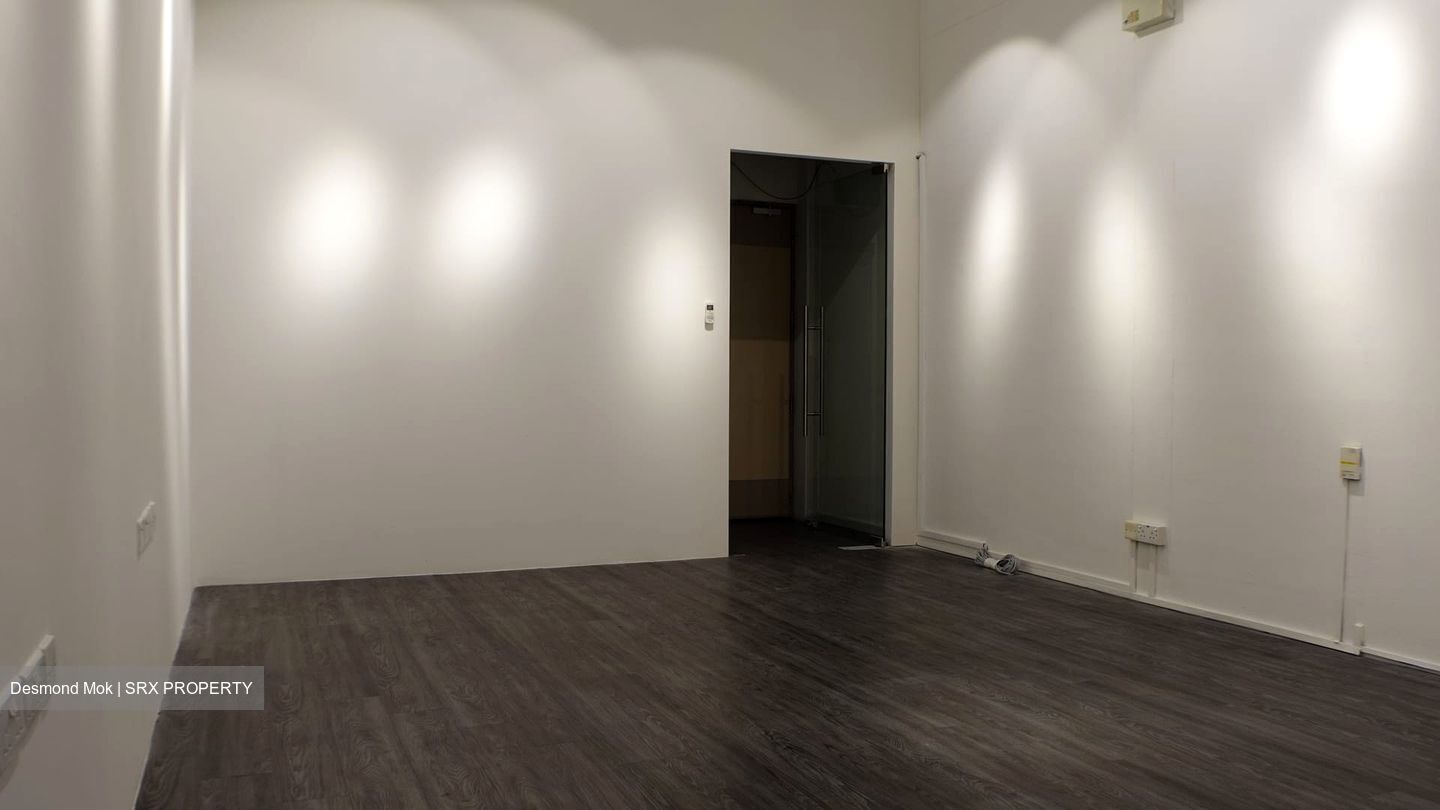 Focus One (D14), Office #481124651